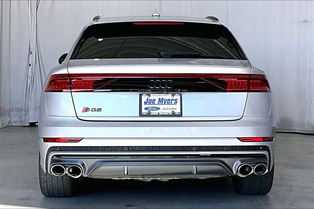 2021 Audi SQ8 Prestige photo 4