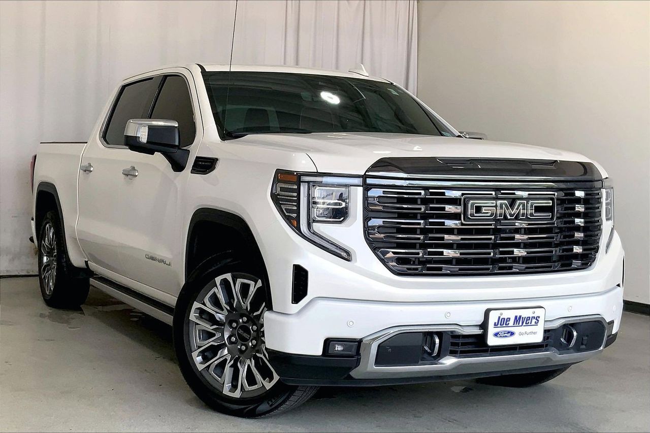2024 GMC Sierra 4WD Crew Cab Short Box Denali Ultimate's photo