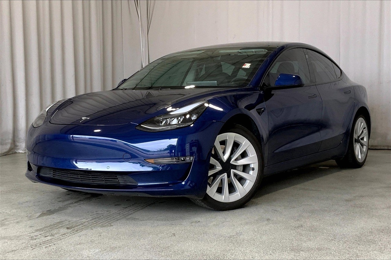Used 2021 Tesla Model 3 Base with VIN 5YJ3E1EA3MF059153 for sale in Houston, TX