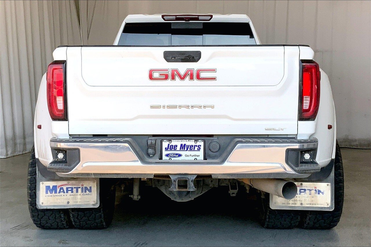 2023 Gmc Sierra HD SLT photo 4