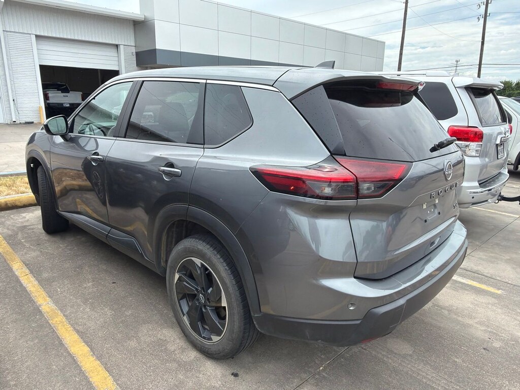 Used 2024 Nissan