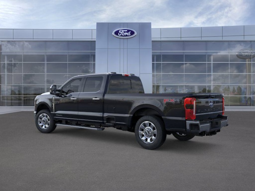 New 2026 Ford F-350 Lariat Truck Crew Cab