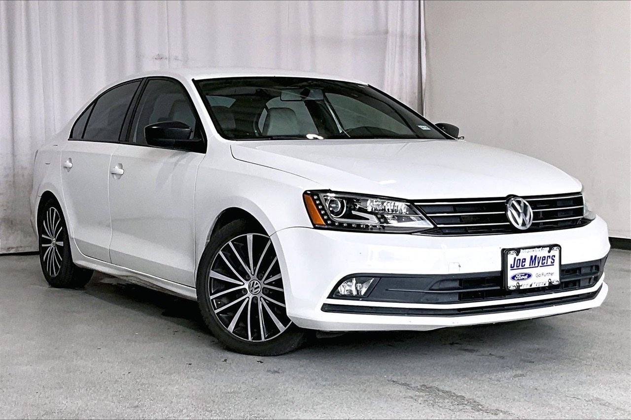 2016 Volkswagen Jetta Sport
