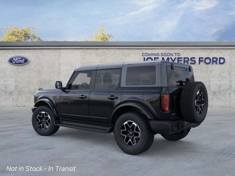 2025 Ford Bronco Outer Banks photo 4