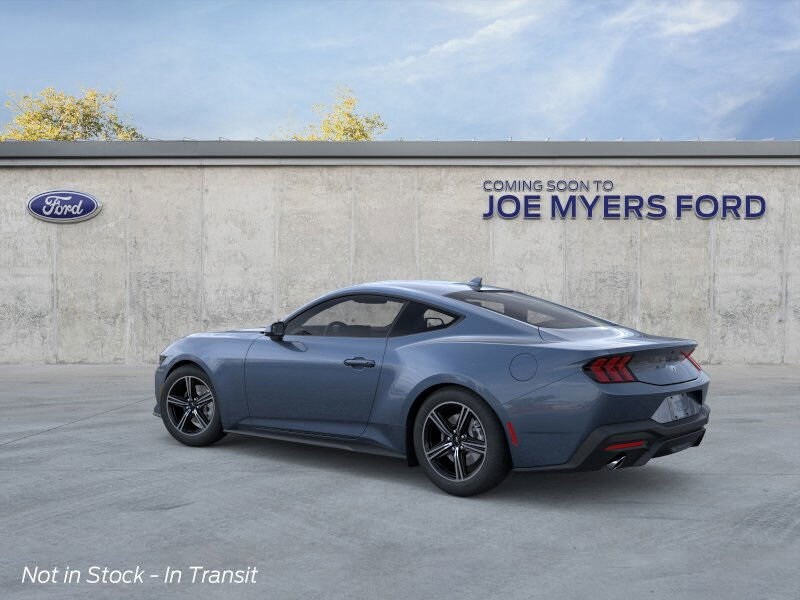 2025 Ford Mustang EcoBoost photo 4