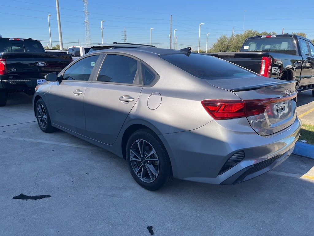 Used 2024 Kia Forte LXS Sedan