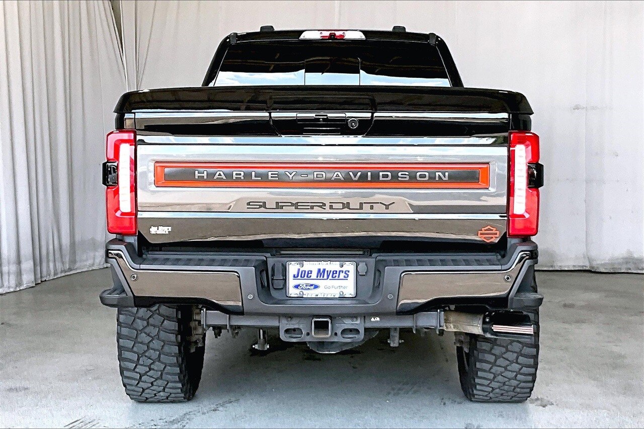 2024 Ford F-250 photo 4