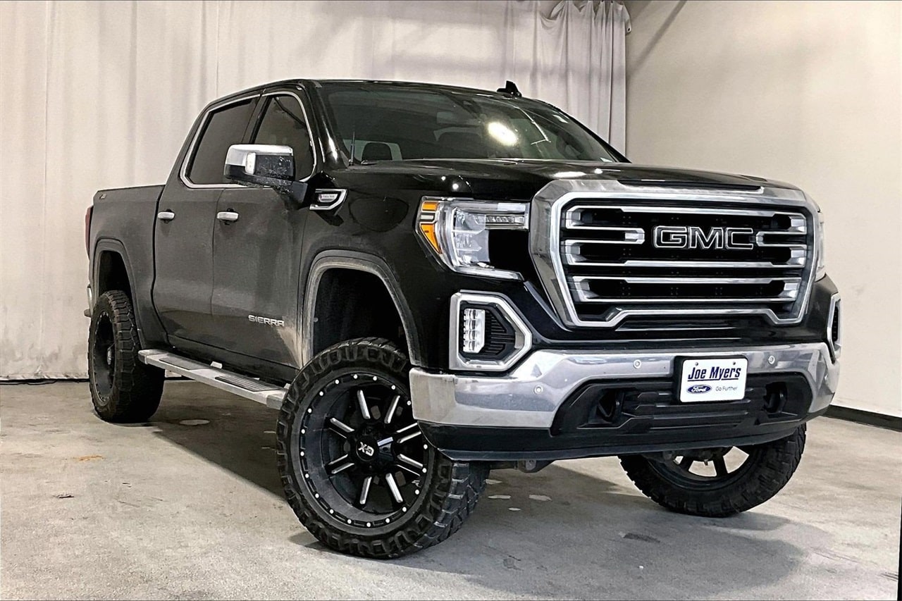 2019 GMC Sierra 1500 SLT's photo