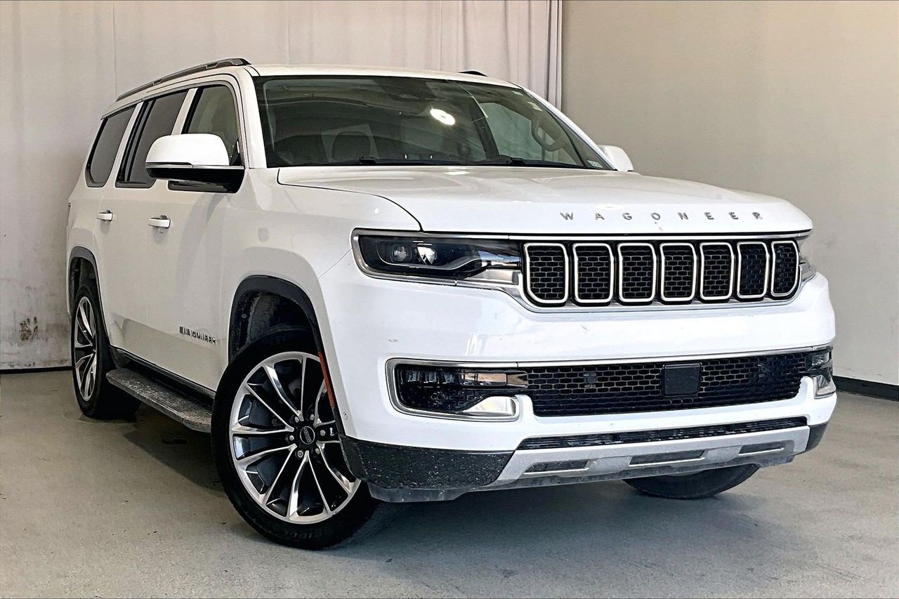 Bright White Clearcoat 2022 Jeep Wagoneer SUV / Crossover 4X2 8-Speed Automatic