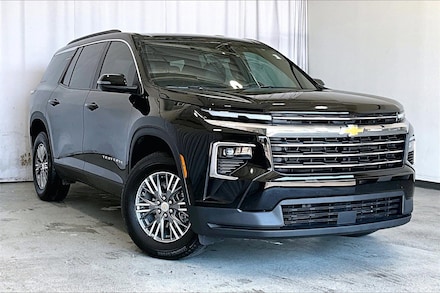 2025 Chevrolet Traverse LT SUV