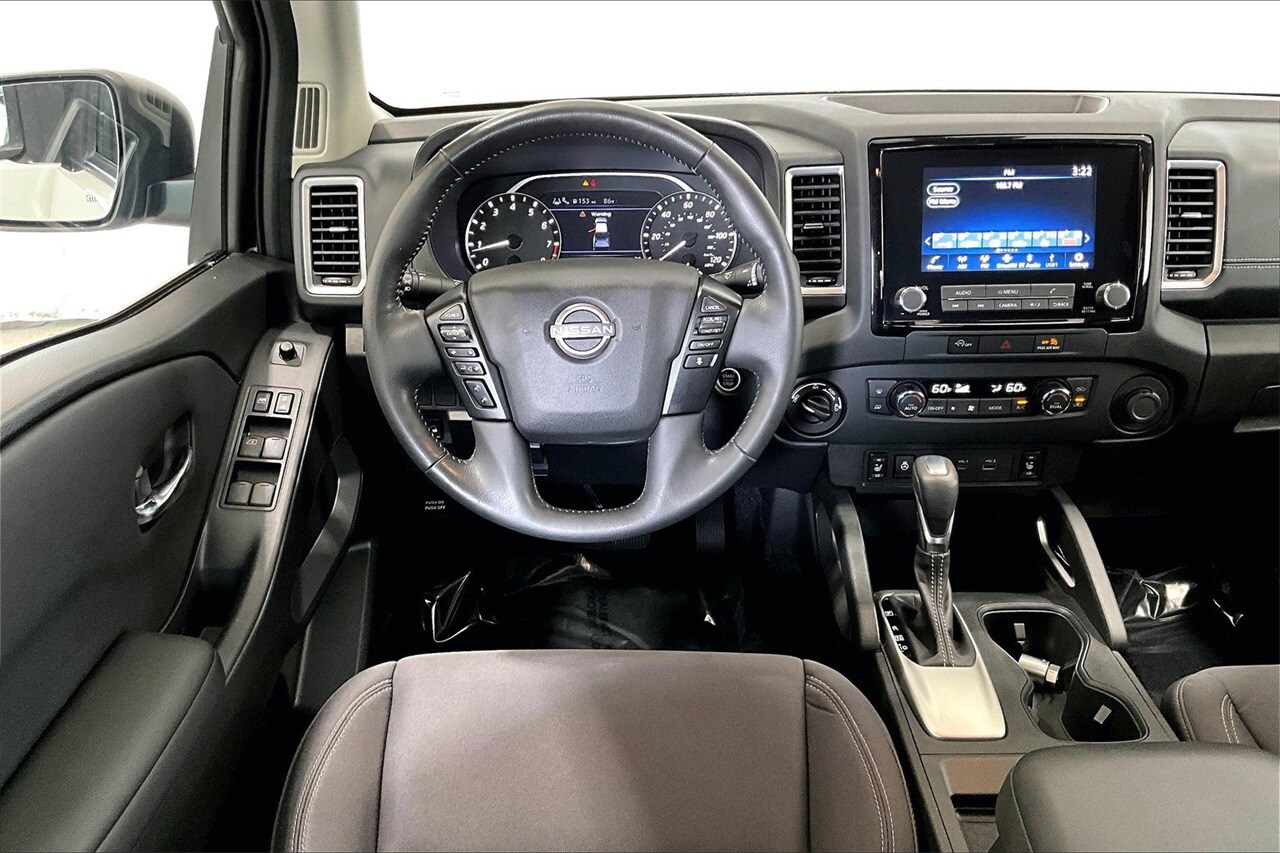 2023 Nissan Frontier SV photo 4