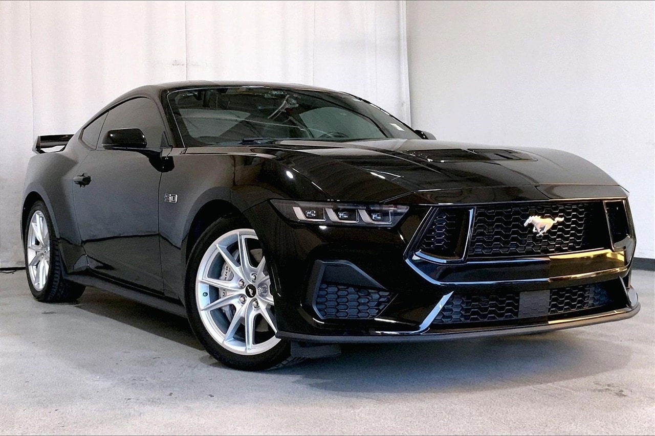 2024 Ford Mustang GT Premium's photo
