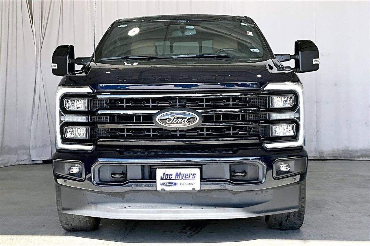 2024 Ford F-250 photo 3