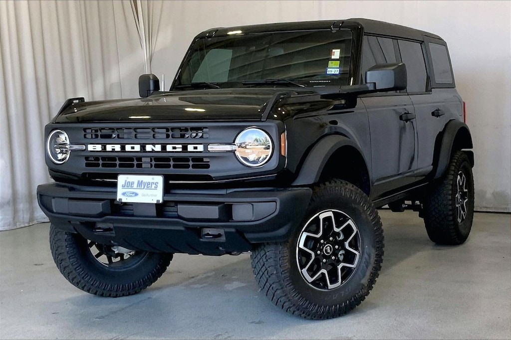 Certified 2025 Ford Bronco Base SUV