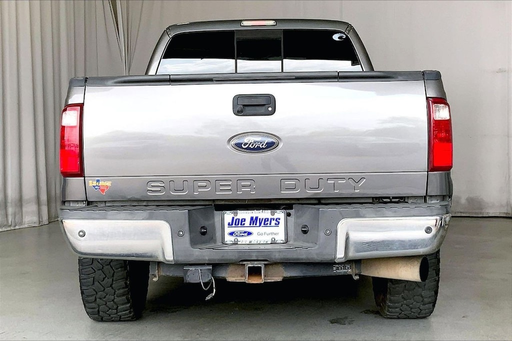 Used 2011 Ford F-250SD Lariat Truck