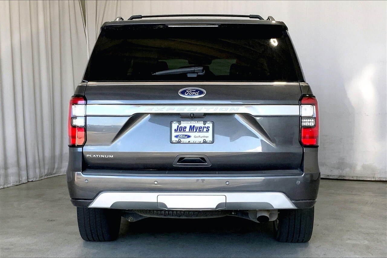 2019 Ford Expedition Platinum photo 4