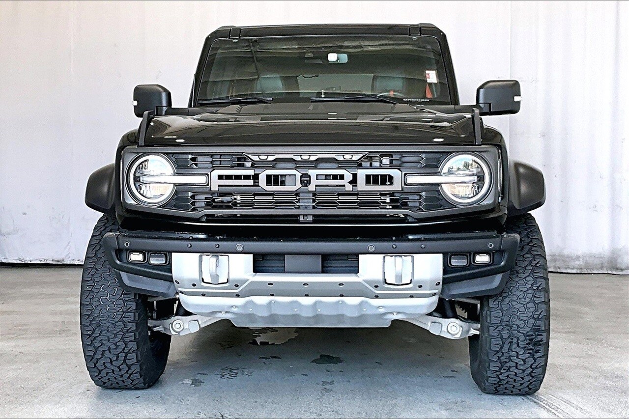 2023 Ford Bronco Raptor photo 3