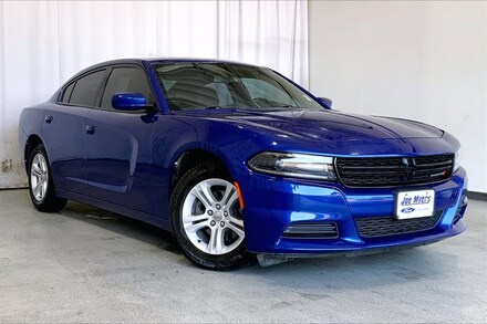 2020 Dodge Charger SXT Sedan