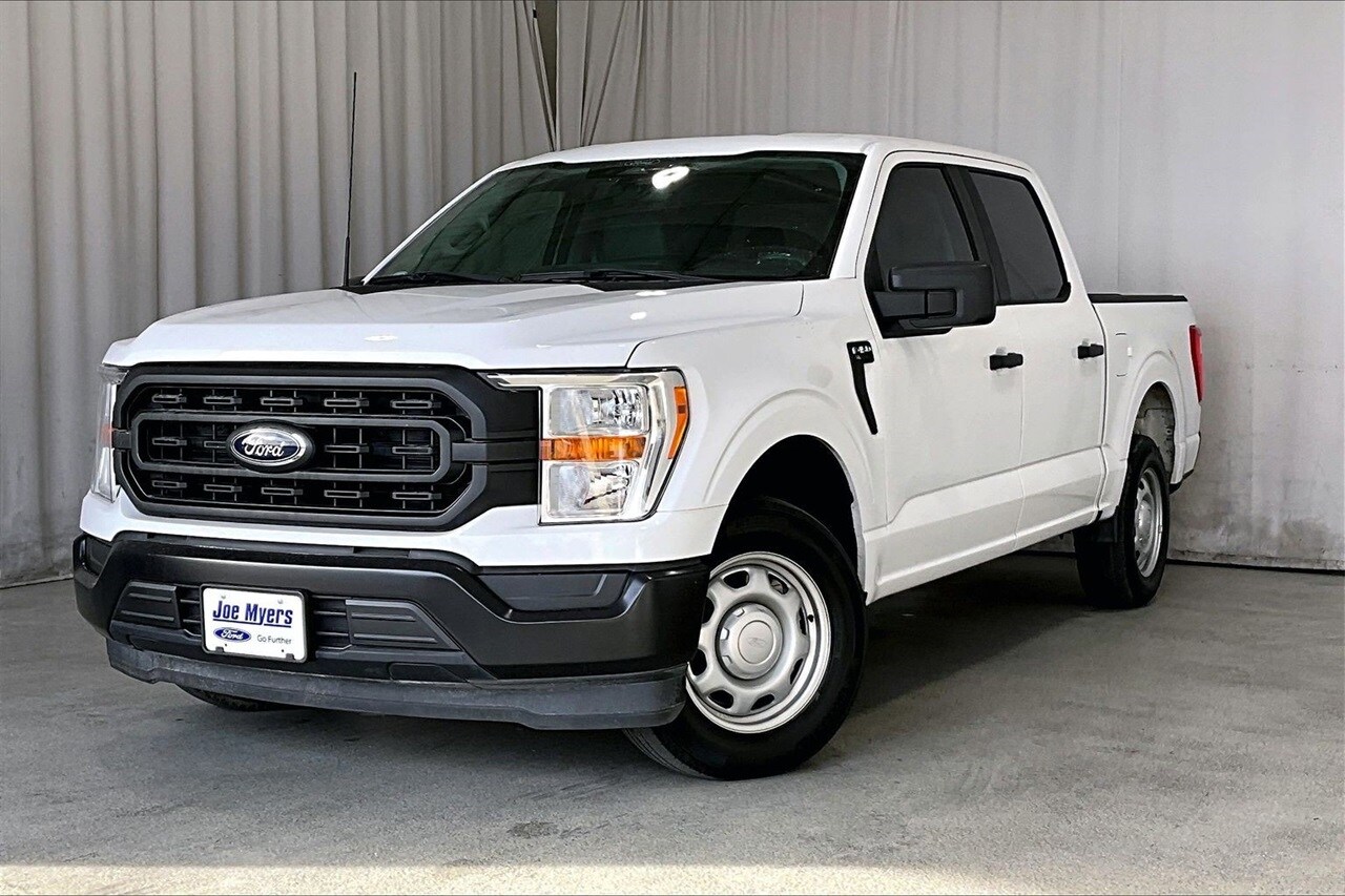 2022 Ford F-150 XL photo 2