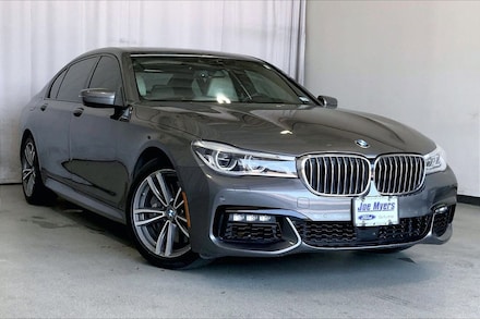 2016 BMW 7 Series 750i xDrive Sedan