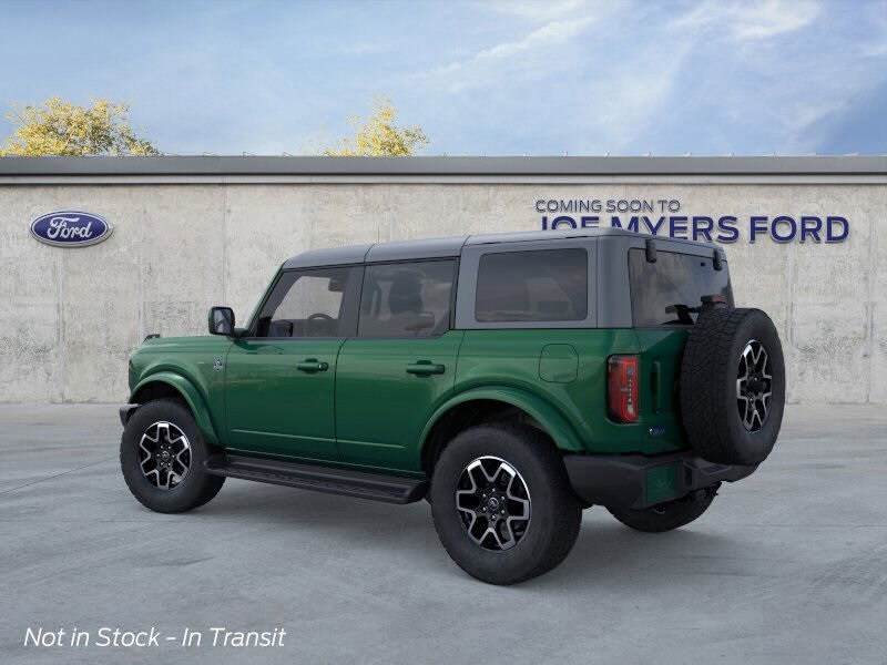 2025 Ford Bronco Outer Banks photo 4