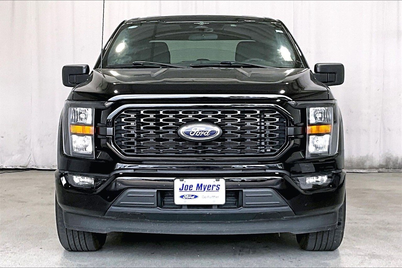 2023 Ford F-150 XL photo 3