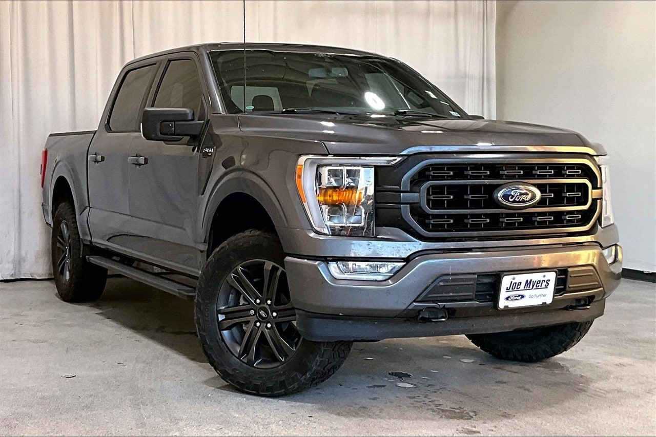 2021 Ford F-150 XLT's photo