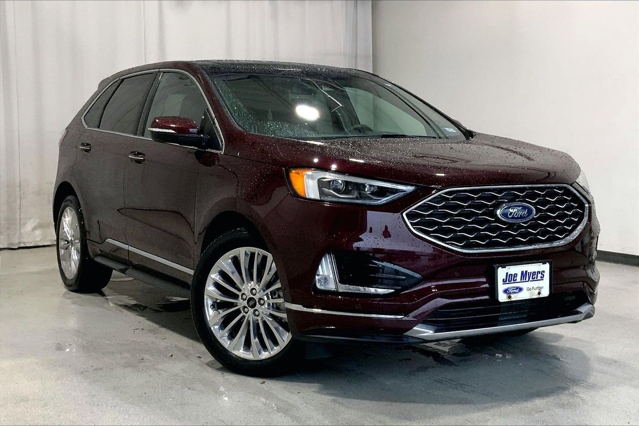 2020 Ford Edge Titanium