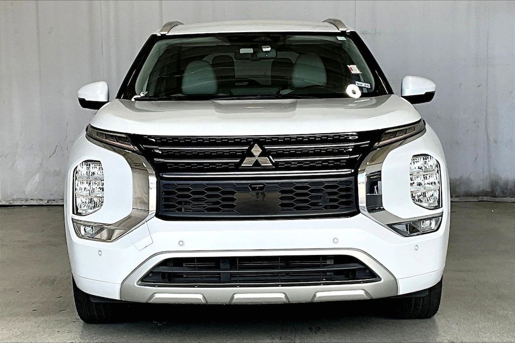 Used 2023 Mitsubishi