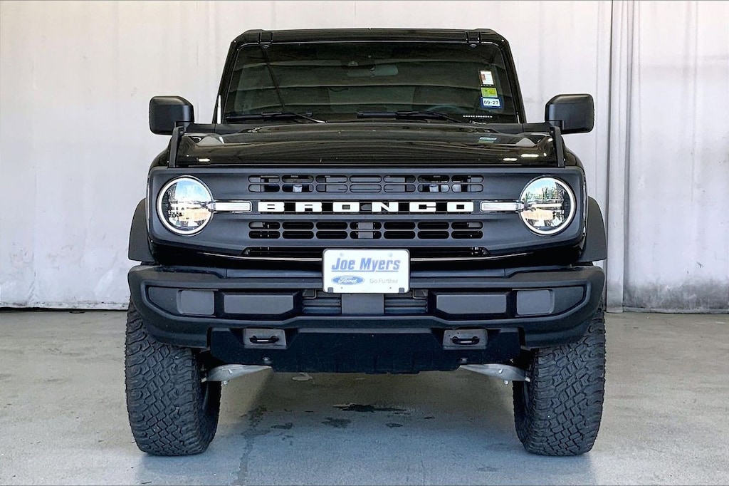 Certified 2025 Ford Bronco Base SUV