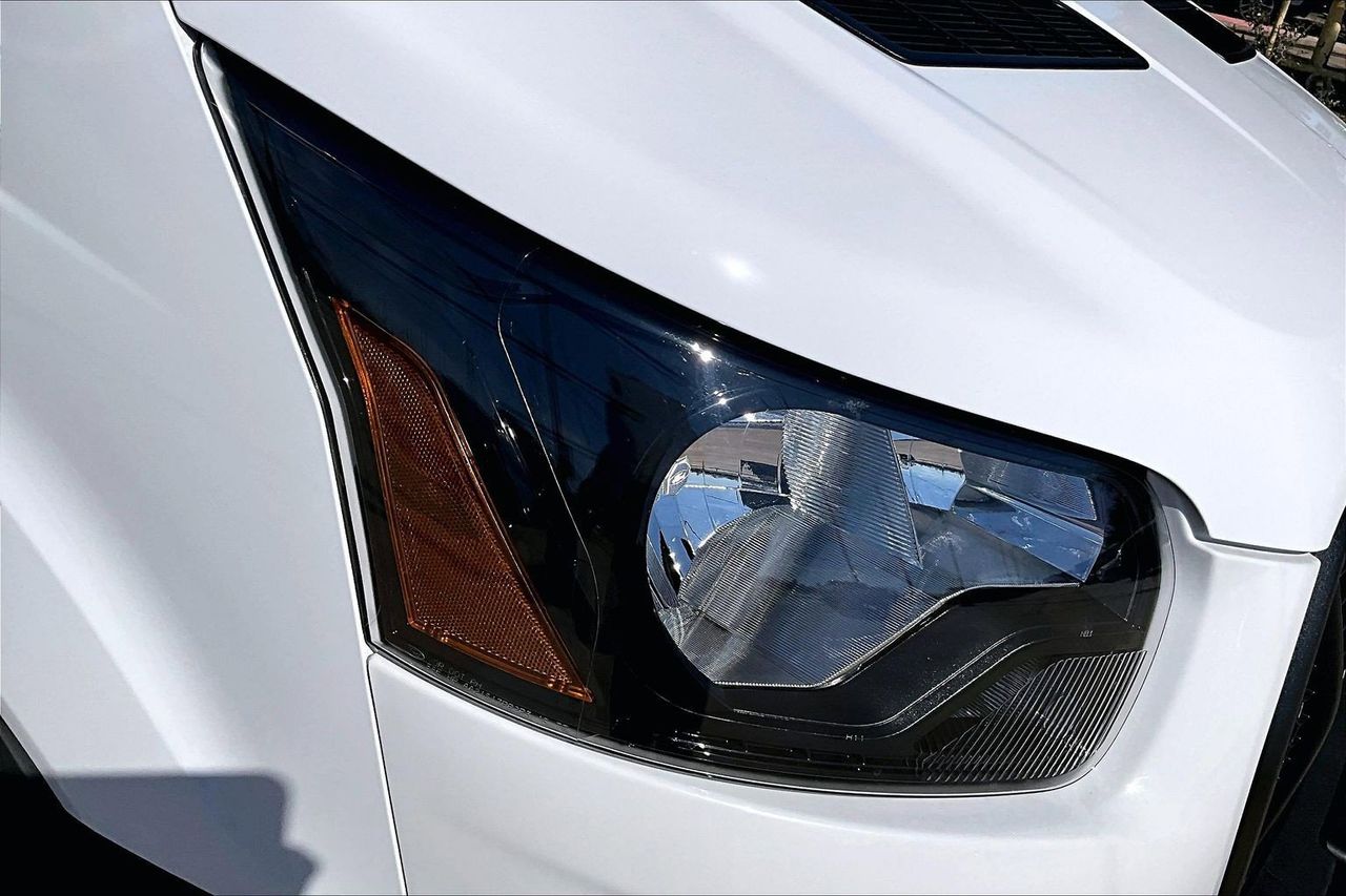 2025 Ford Transit Van Base - Photo 13