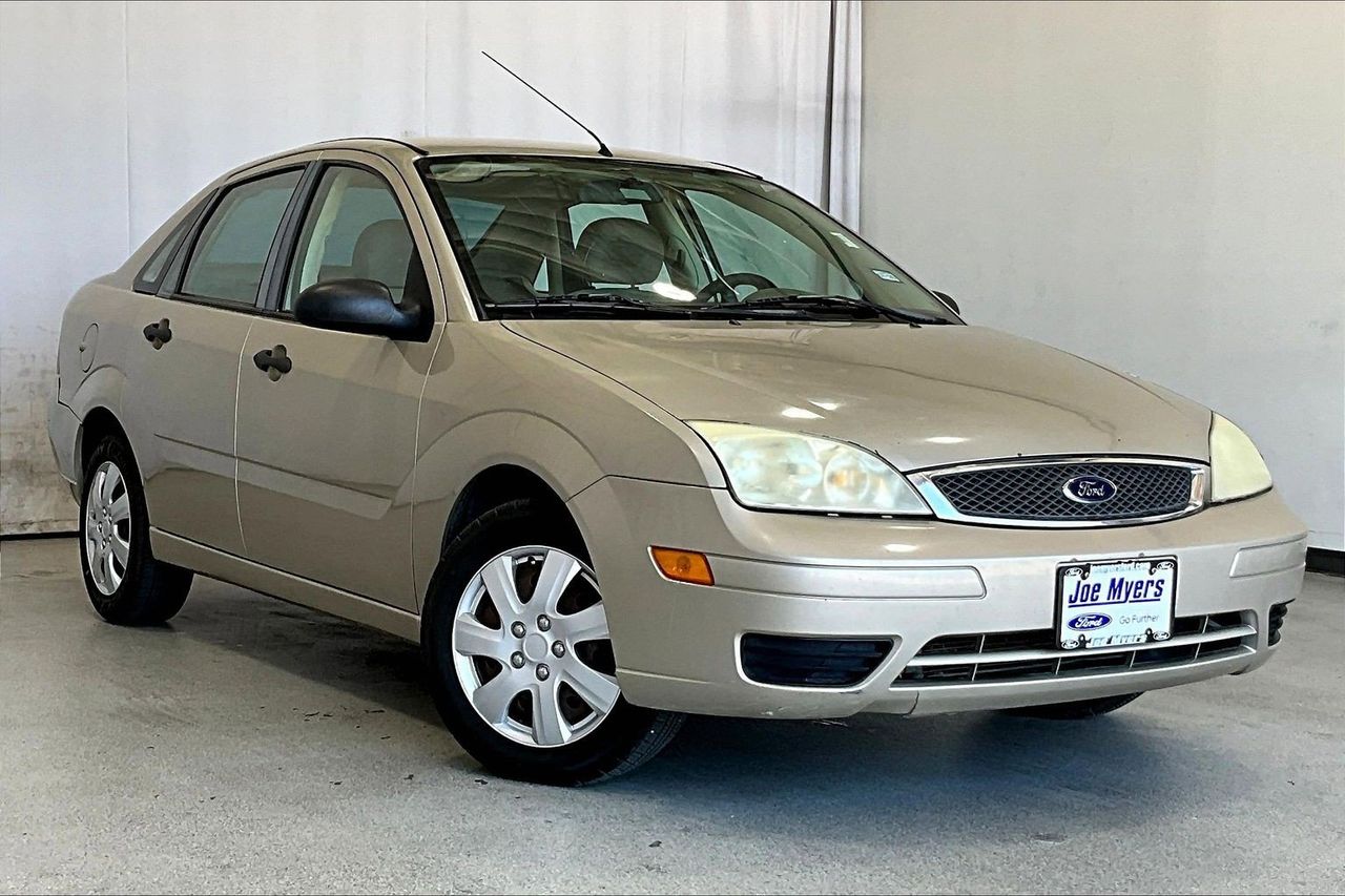 2007 Ford Focus ZX4 S