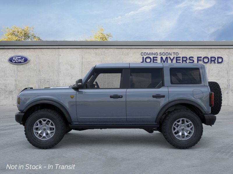 2025 Ford Bronco Badlands photo 3