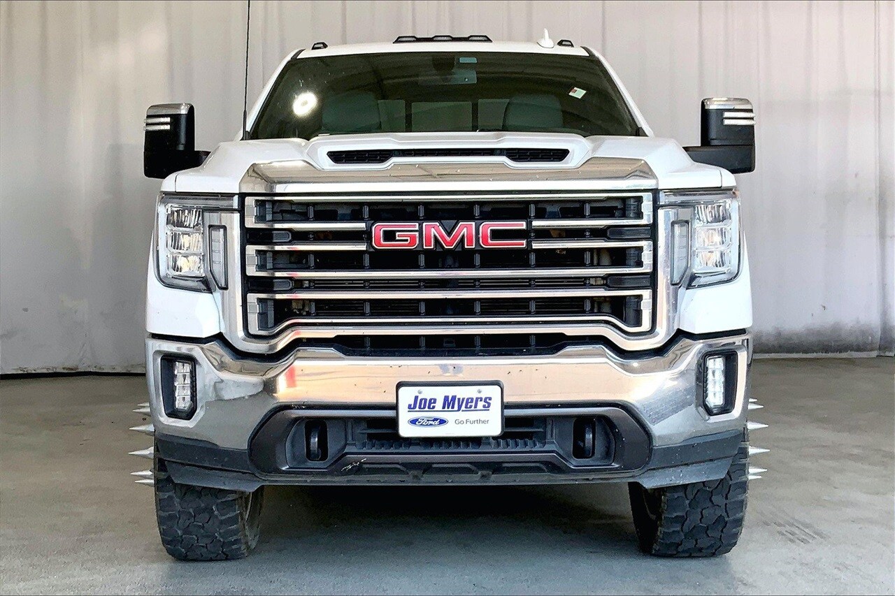 2023 Gmc Sierra HD SLT photo 3