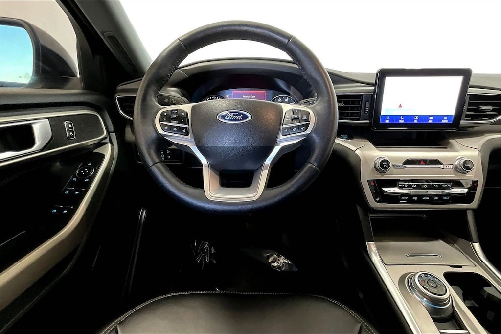 Used 2023 Ford Explorer XLT SUV