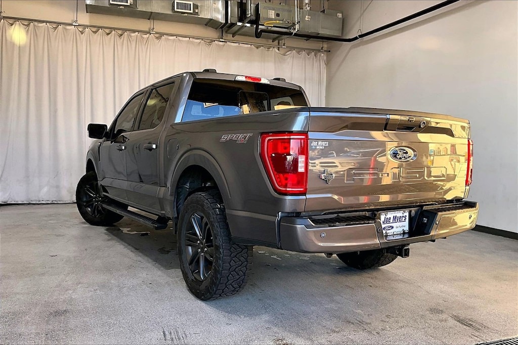 Used 2021 Ford F-150 XLT Truck