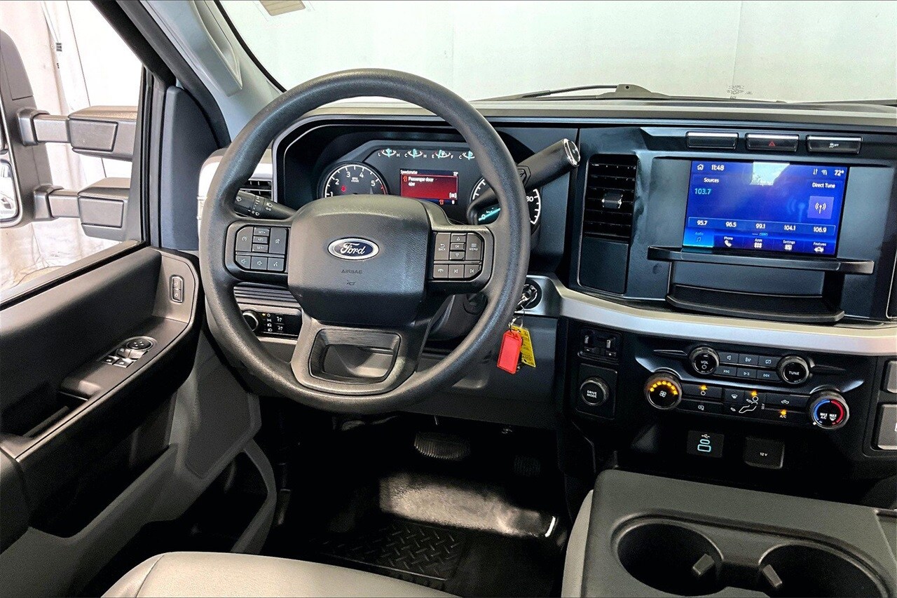 2024 Ford F-250 photo 4