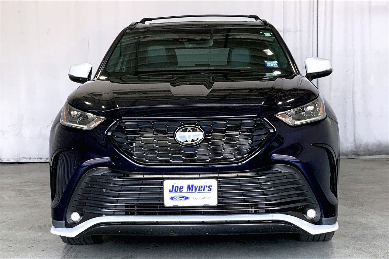 2021 Toyota Highlander XSE photo 3