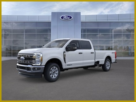 2025 Ford F-250 XLT Truck Crew Cab
