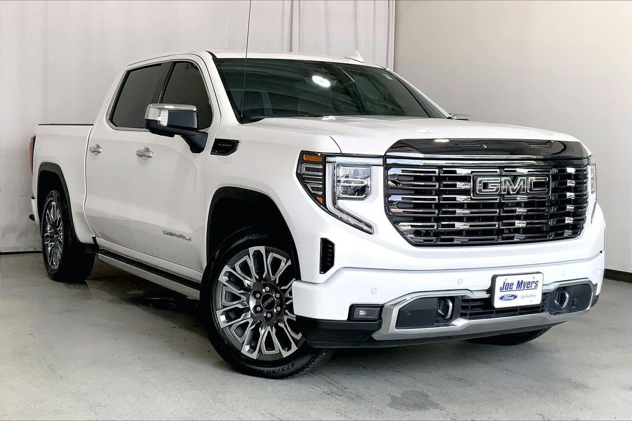2024 GMC Sierra 4WD Crew Cab Short Box Denali Ultimate's photo
