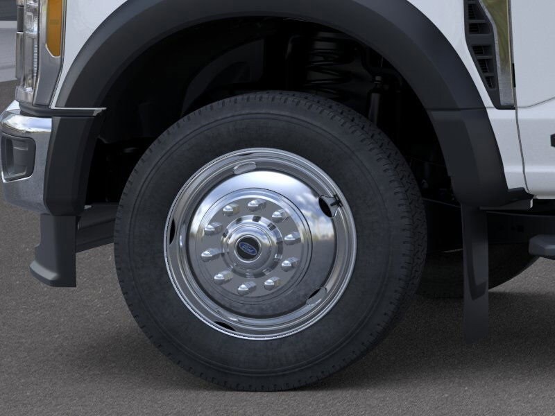 2025 Ford F-550 Super Duty Chassis Cab XL - Photo 19