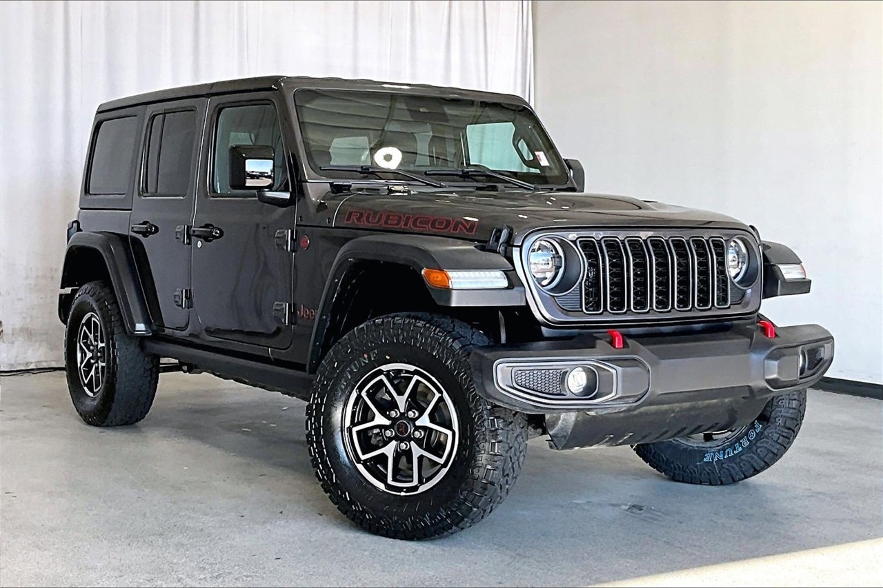 2024 Jeep Wrangler 4-Door Rubicon's photo