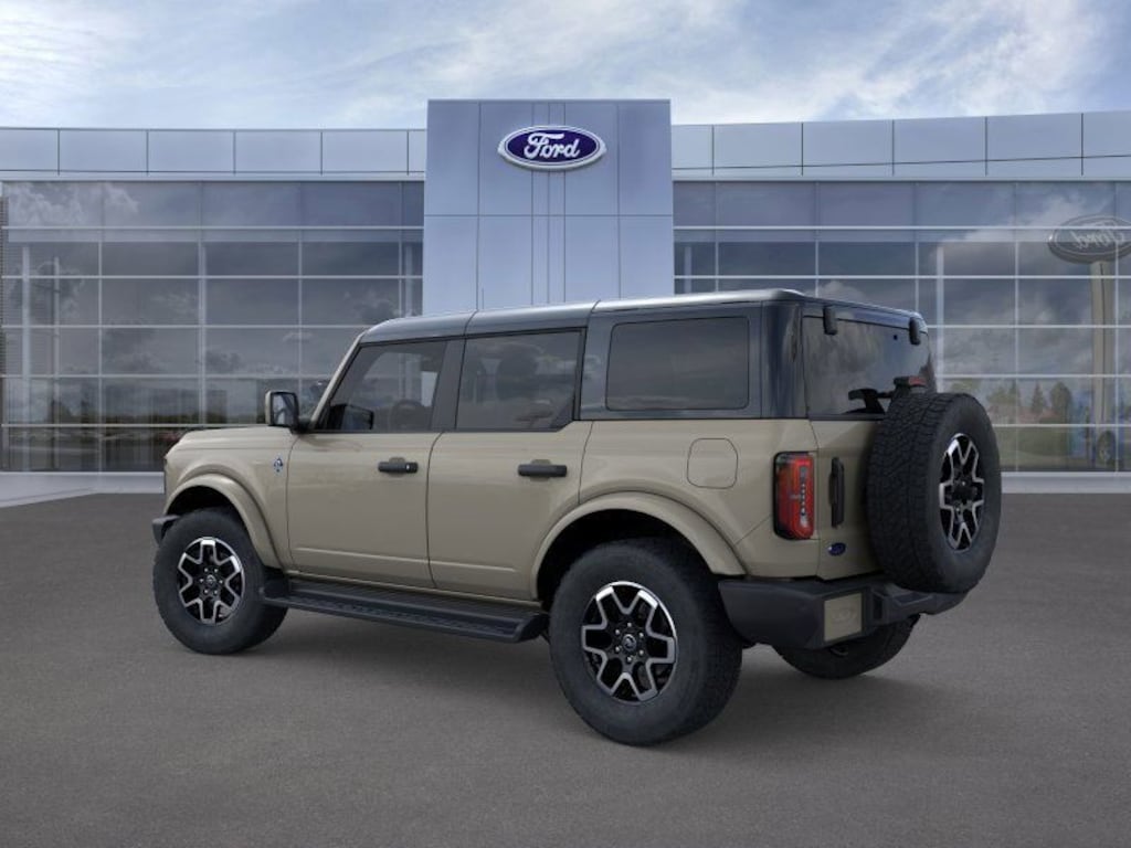 New 2026 Ford Bronco Outer Banks SUV