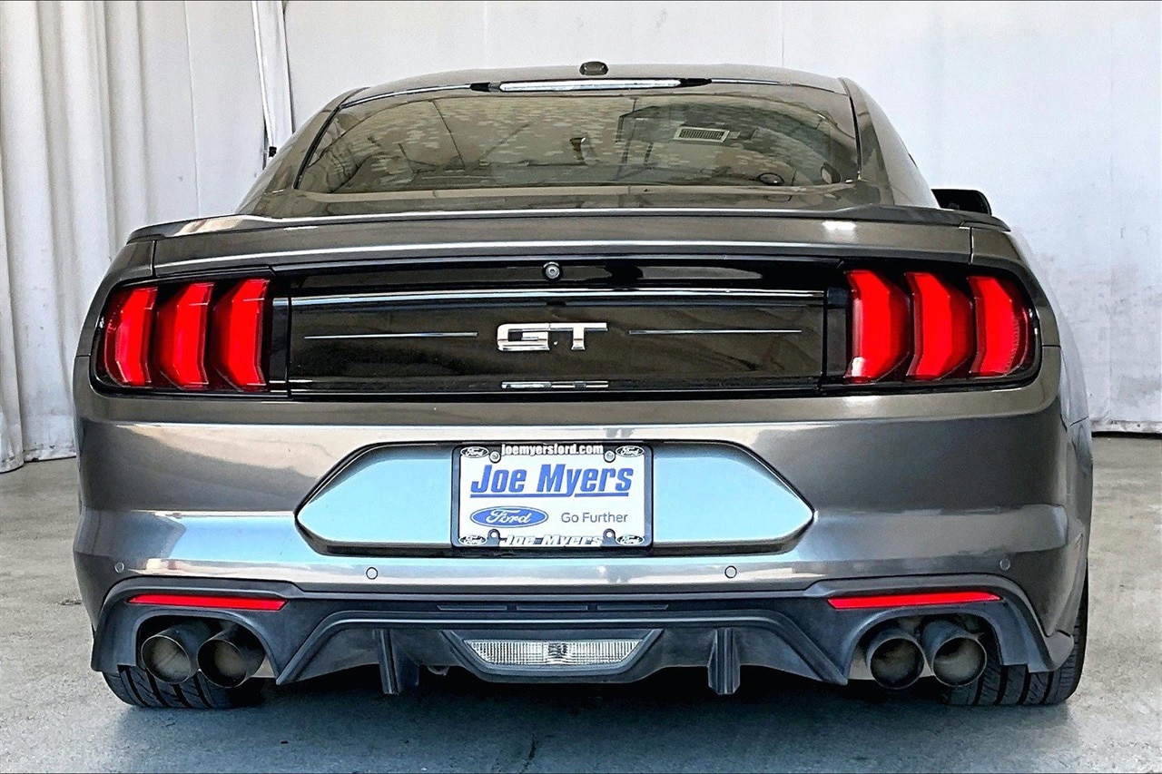 2019 Ford Mustang GT Premium photo 4