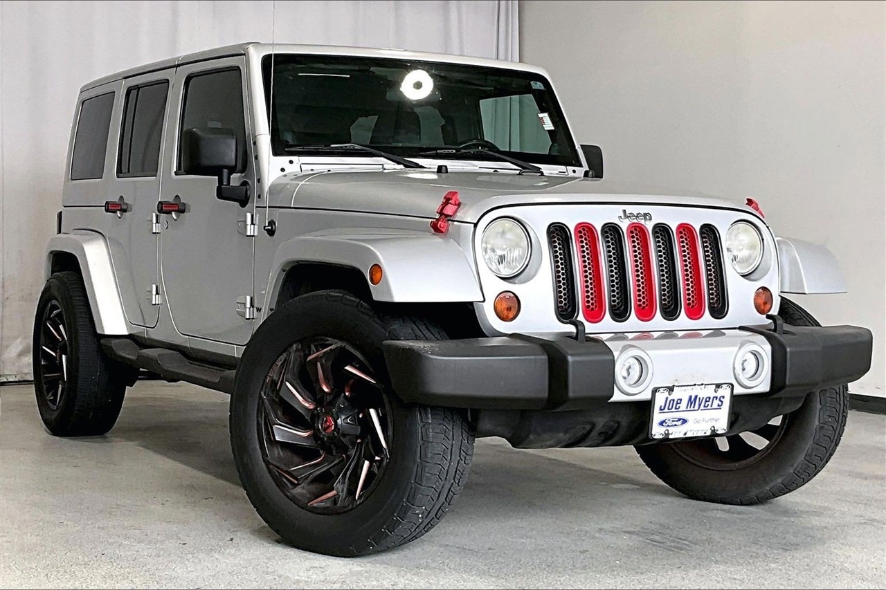 2011 Jeep Wrangler Unlimited Sahara's photo