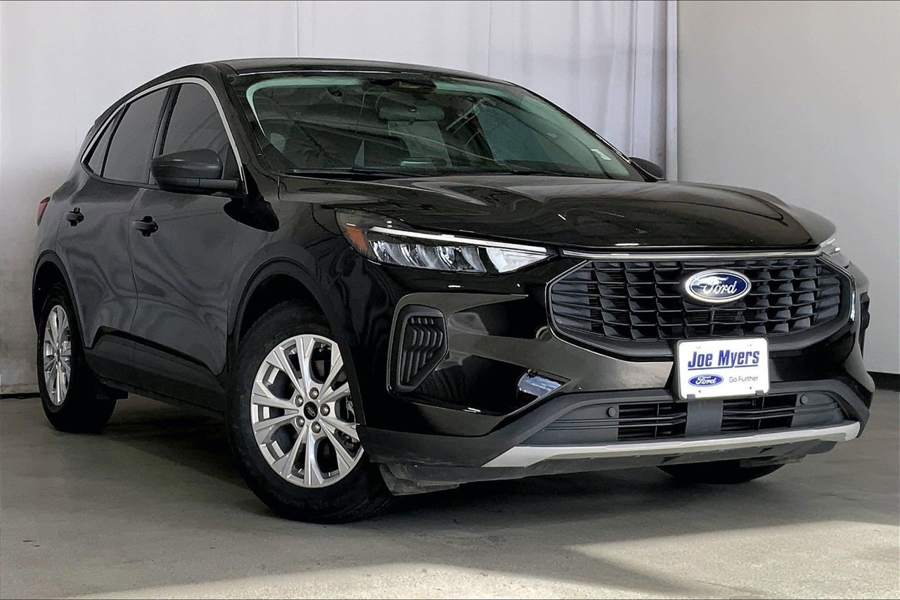 2023 Ford Escape