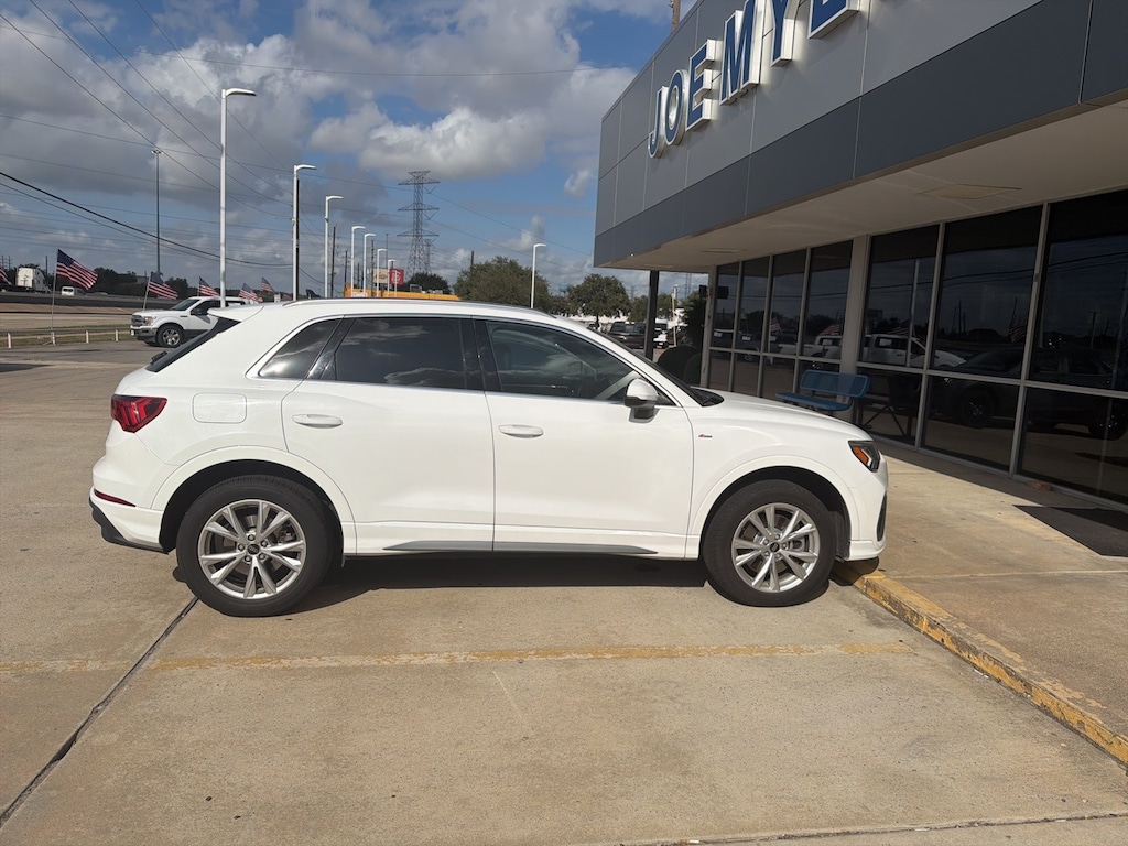 Used 2023 Audi Q3 Premium SUV