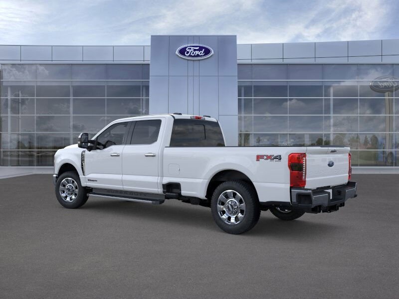 2025 Ford F-350 Lariat photo 4