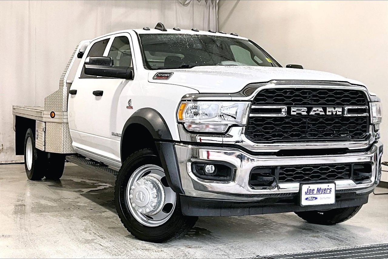 2022 RAM 5500 Tradesman 4X4 Crew Cab DRW 173" WB's photo