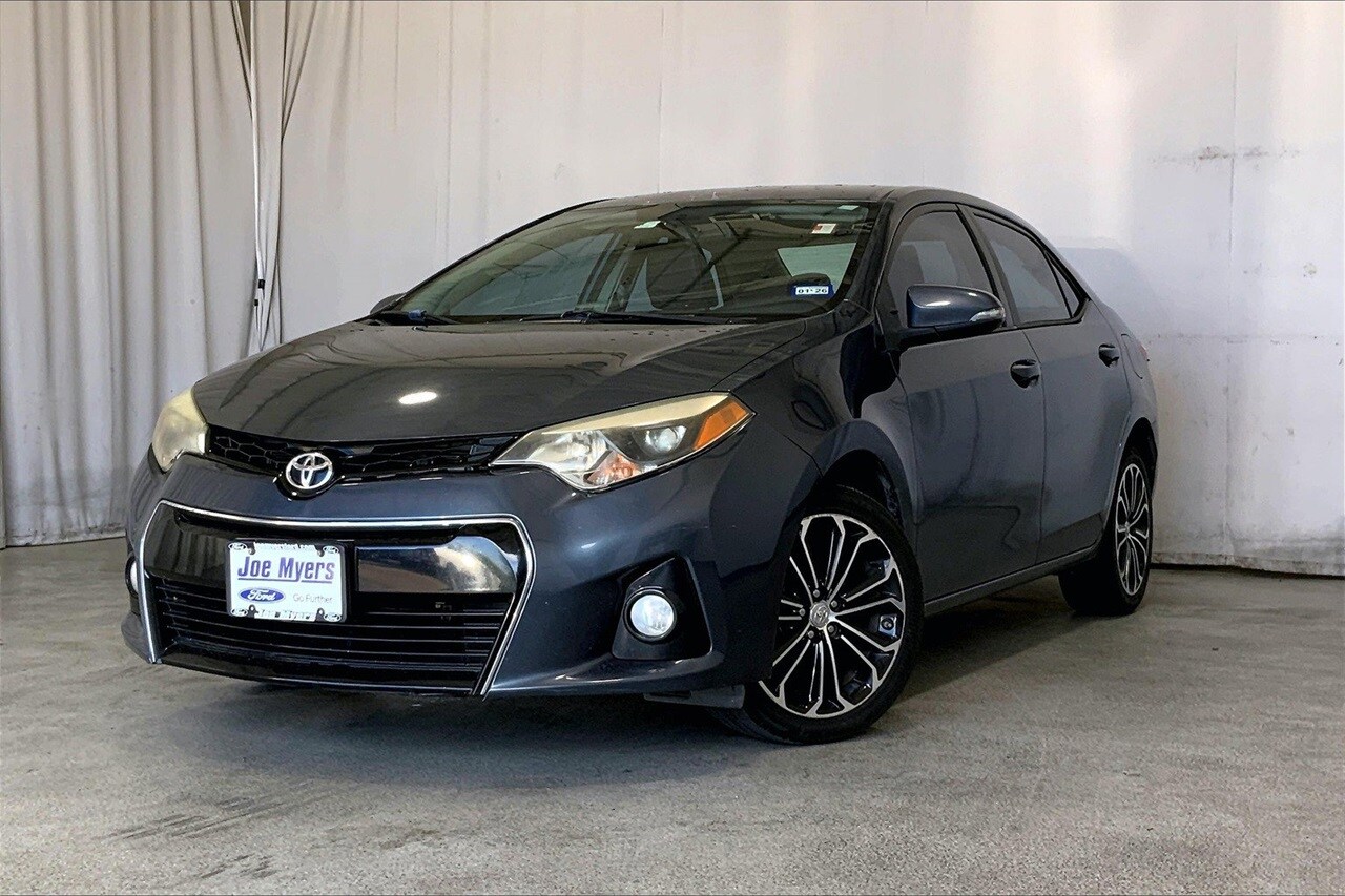 2016 Toyota Corolla Plus photo 2